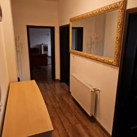 Schoene Vollausgestattete Monteurs- Gaestewohnung In Der Gartenstadt Und Naehe Geiseltalsee 2202 *